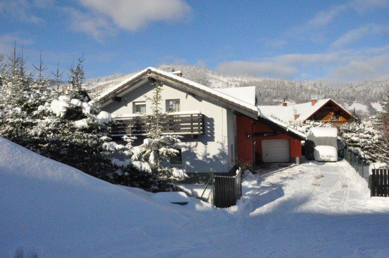 Apartamenty Czyrna Przy Gondoli Szczyrk Luaran gambar
